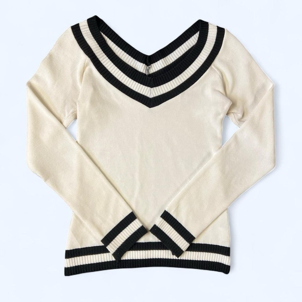Vintage Y2k V-Neck Sweater Small Preppy 2000s Minimalist White Tennis Varsity